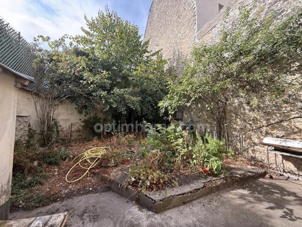 ÉTAMPES 91 CENTRE-VILLE – IMMEUBLE À RÉINVENTER AVEC JARDIN ET FORT POTENTIEL