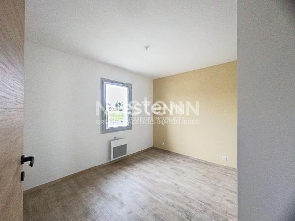 A vendre Maison neuve de plain pied de 110M2 à SARAMON, sur terrain clos avec portail électrique lot 14