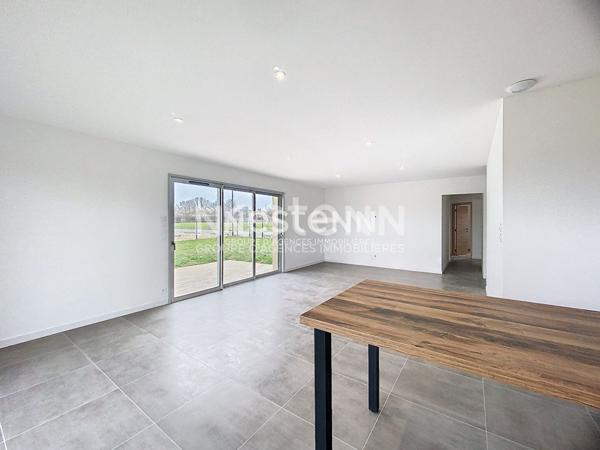 A vendre Maison neuve de plain pied de 110M2 à SARAMON, sur terrain clos avec portail électrique lot 14
