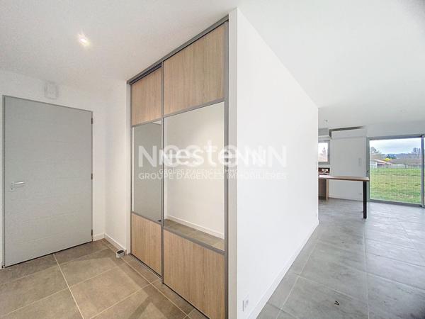 A vendre Maison neuve de plain pied de 110M2 à SARAMON, sur terrain clos avec portail électrique lot 14