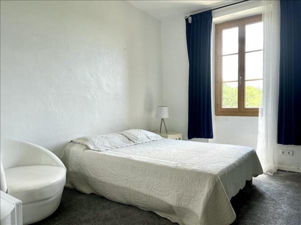 Maison à vendre |  Aubin |  8 pièces | 160 m²