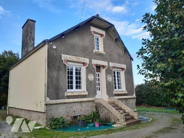 Maison 4 pièces à vendre - Evellys (Moustoir-Remungol 56500)

Située au coeur de la campagne ...