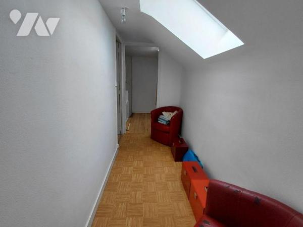 Maison 4 pièces à vendre - Evellys (Moustoir-Remungol 56500)

Située au coeur de la campagne ...