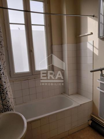 Appartement 3 pièces à louer à Montereau Fault Yonne - Dernier étage, calme et lumineux