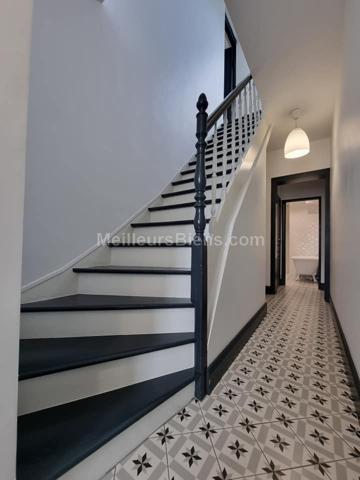 Superbe Maison Rénovée 3 ch, Jardin, Garage