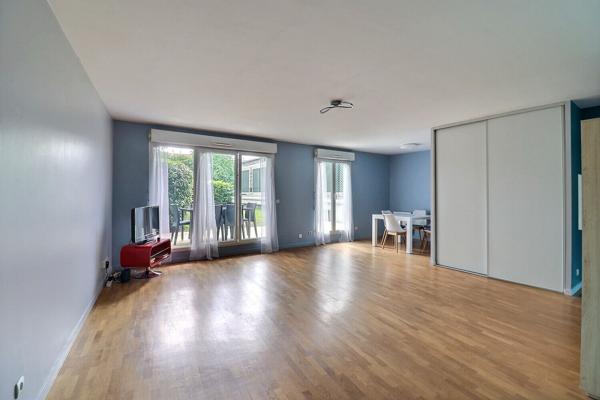 F4 Centre ville Neuilly Plaisance avec Jardin et Terrasse