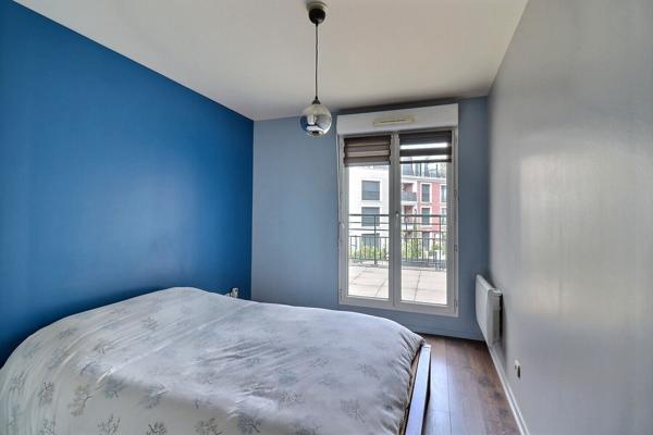 F4 Centre ville Neuilly Plaisance avec Jardin et Terrasse