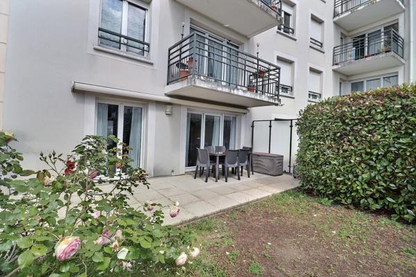 F4 Centre ville Neuilly Plaisance avec Jardin et Terrasse