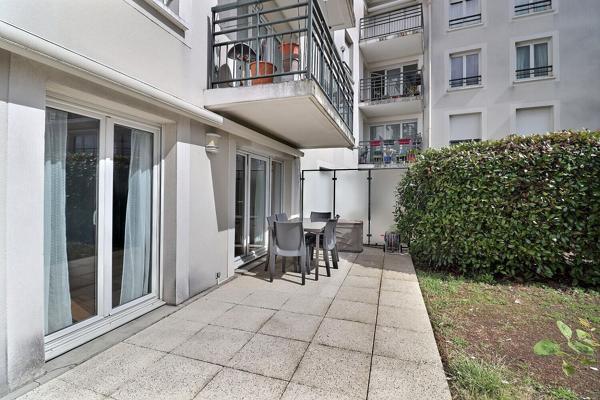 F4 Centre ville Neuilly Plaisance avec Jardin et Terrasse