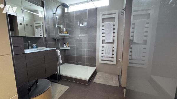 92100 BOULOGNE - APPARTEMENT 2 CHAMBRES - BALCONS -PARKING