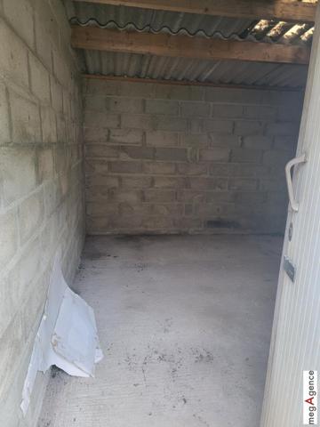 Terrain à AVESSE, 72350 - 480m²