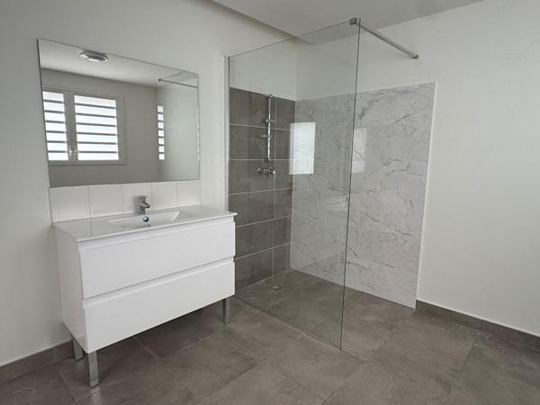 Appartement 4 pièces 120.62 m2