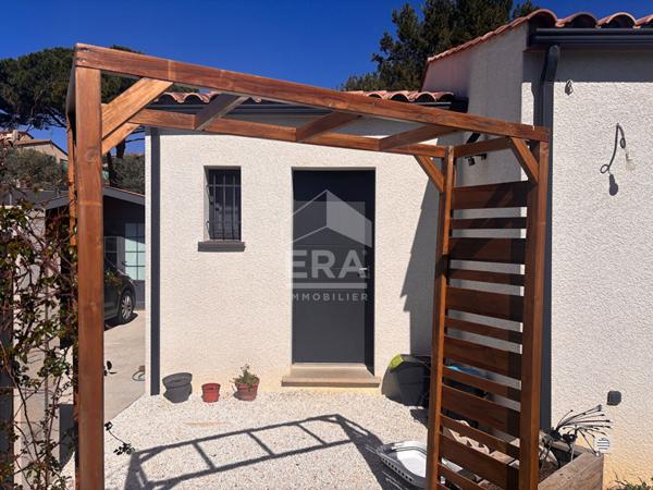 Villa plain-pied 108,5 m² - 4 chambres - Terrain 706 m² - DPE A