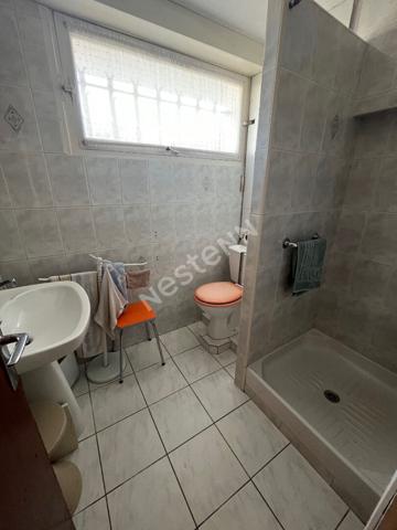 A VENDRE LAROQUE D'OLMES grande Maison familiale avec atelier