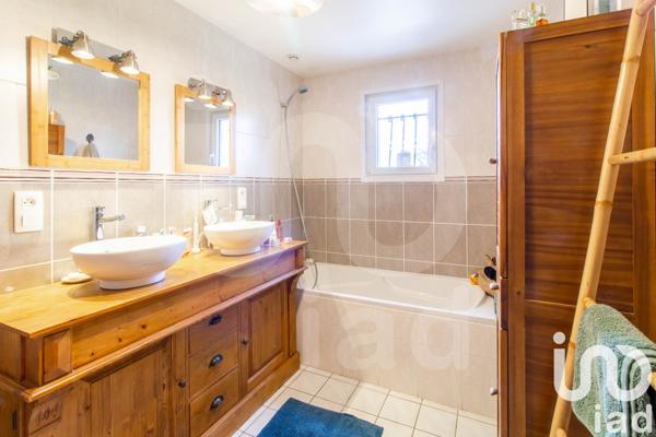 Maison à vendre 7 pièces 145 m² Chevincourt