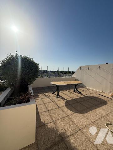 SAINT BARTHELEMY D ANJOU BOURG APPARTEMENT T3
