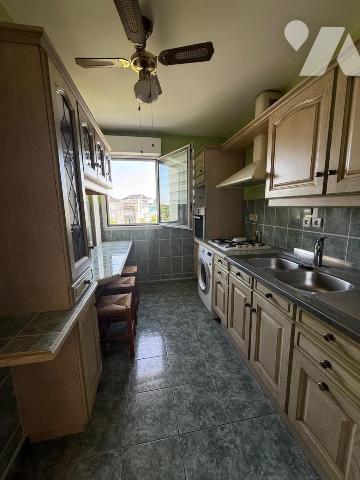 SAINT BARTHELEMY D ANJOU BOURG APPARTEMENT T3