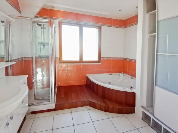 RUEIL-MALMAISON Limite Suresnes