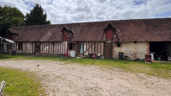 PROPRIETE 34HA habitation principale et bâtiments