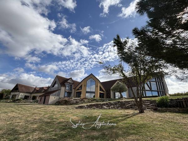 Maison à vendre 15 pièces de 834 m²