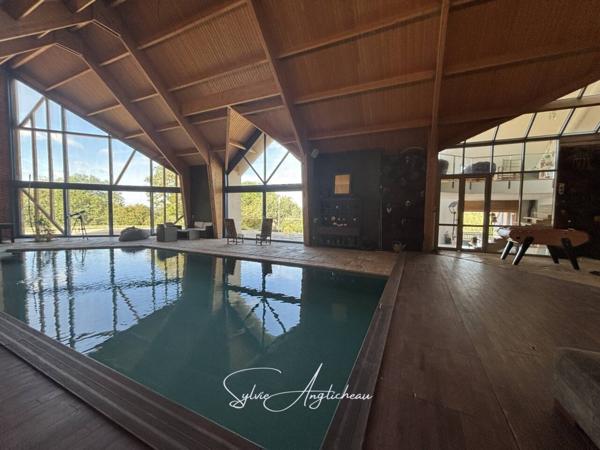 Maison à vendre 15 pièces de 834 m²