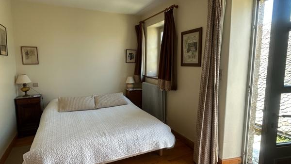 Manoir du XIVe siècle : Authenticité, Air pur et Golf entre l'Aubrac et les Monts du Cantal Laguiole