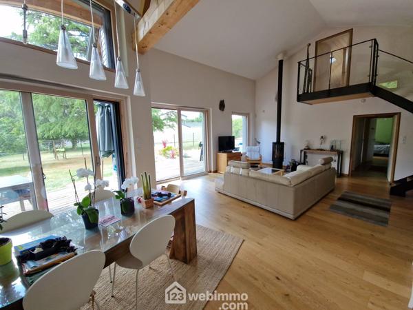 Maison 156 m² à Aubigny-Les Clouzeaux 85430
