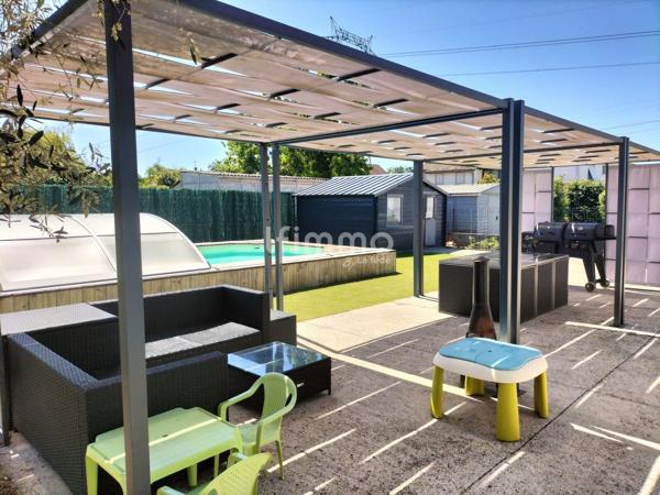 Maison rénovée Piscine Garage Terrain 655 m²