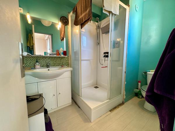 LAVAL - Secteur Gare - Appartement T2 en duplex avec cave et Parking