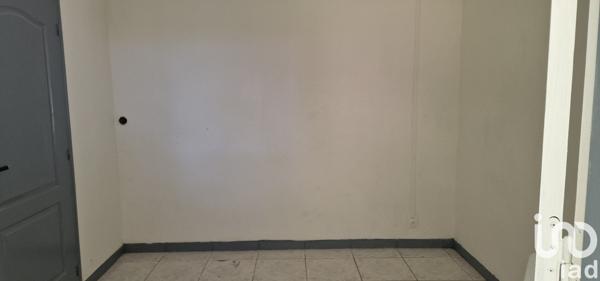 Maison traditionnelle 5 pièces de 118 m² à Saint-Benoît (97470)