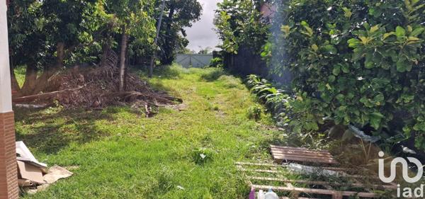 Maison traditionnelle 5 pièces de 118 m² à Saint-Benoît (97470)