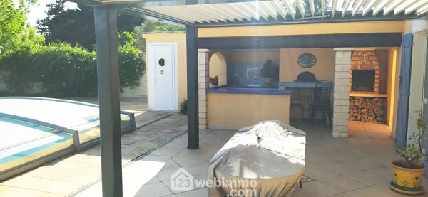 Villas 130 m² à Arles 13200