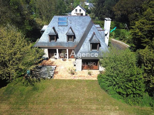 Maison à POUANCE, 49420 - 8 pièces 208m²