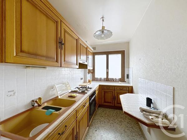 Appartement F4 à vendre  4 pièces - 72,55 m2 ST DENIS - 93