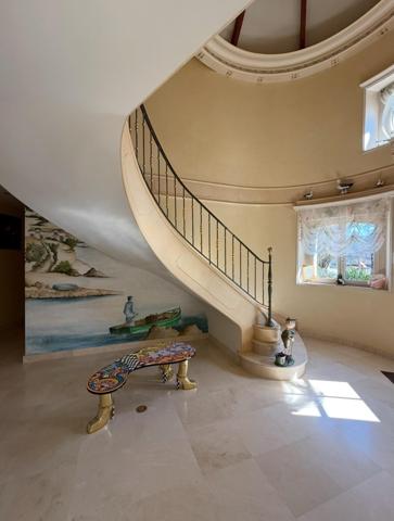 Maison à MALESTROIT, 56140 - 12 pièces 329m²