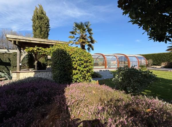 Maison à MALESTROIT, 56140 - 12 pièces 329m²