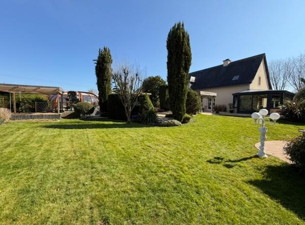 Maison à MALESTROIT, 56140 - 12 pièces 329m²