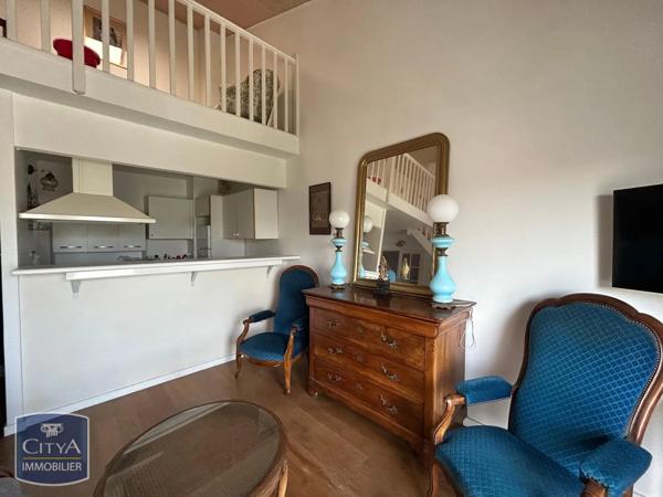 Appartement à vendre 14 pièces 93m² Saintes (17100)