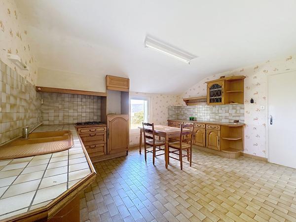 Maison Longue Jumelles de plain pied avec garage et jardin 112 m2