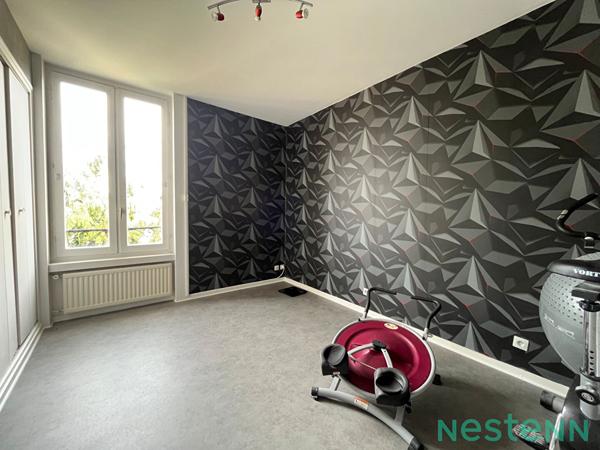 Appartement Saint-etienne 5 pièce(s) 146.8 m2