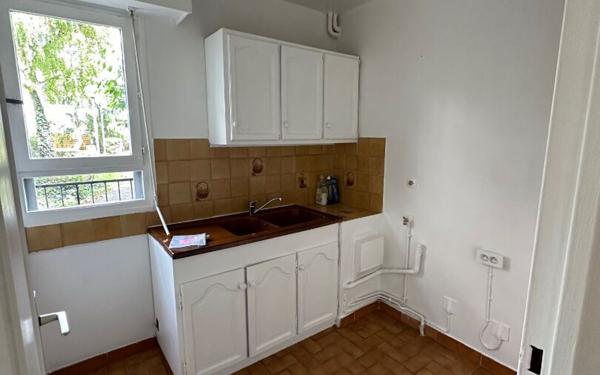 Appartement à louer    1 pièce • 43,43 m2 Noisy-le-Grand