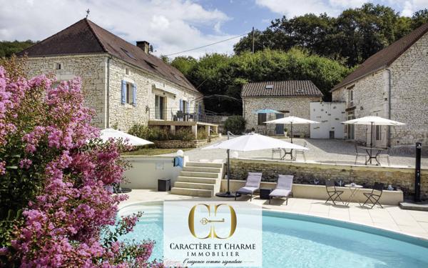 Sarlat-la-Canéda (24200) Propriété en pierre avec gîte et chambres d'hôtes - Piscine chauffée.