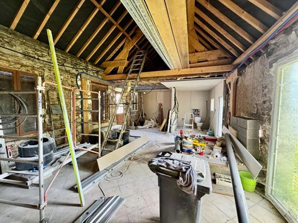 Maison à terminer de rénover ,58m2 au sol à Corbie