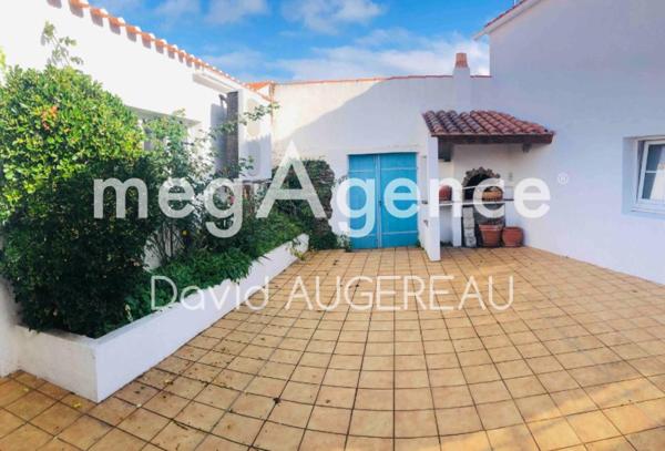 Maison à L' ILE-D'YEU, 85350 - 6 pièces 140m²