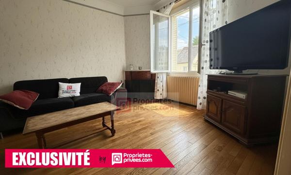 Maison Familiale d'environ 110m² avec véranda et terrain de 789 m²-Saint-Hilaire-Peyroux
