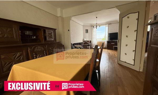 Maison Familiale d'environ 110m² avec véranda et terrain de 789 m²-Saint-Hilaire-Peyroux