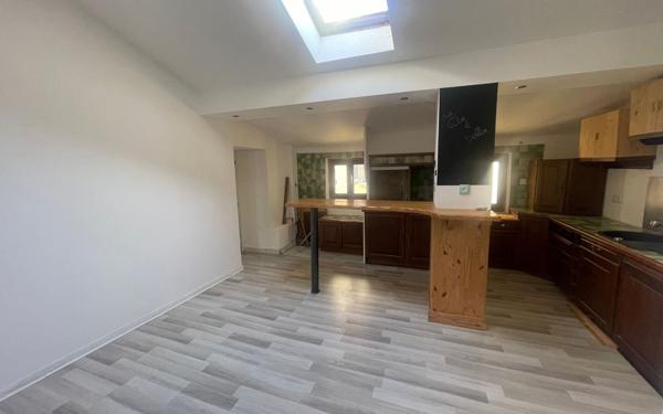 Appartement à vendre    3 pièces • 64 m2 Toulon