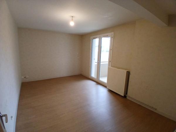 Appartement Laval 3 pièce(s)