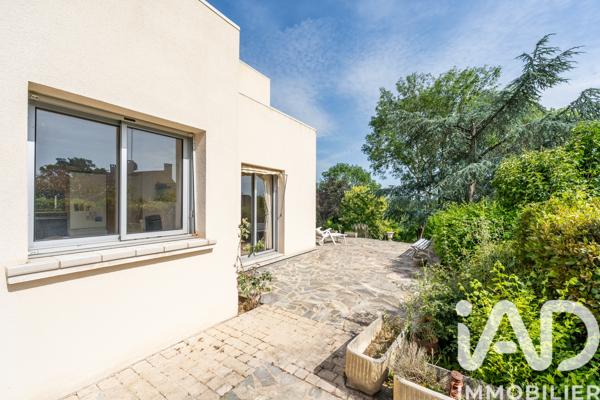 Maison à vendre 6 pièces 205 m² Corbeil-Essonnes