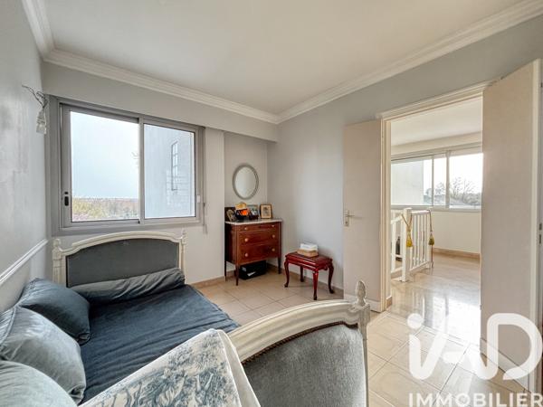 Maison à vendre 6 pièces 205 m² Corbeil-Essonnes